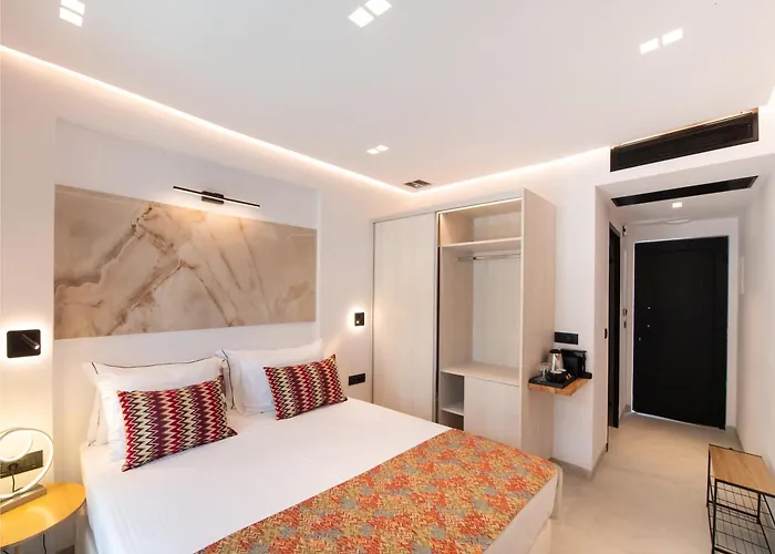 Solvio Boutique & * Frínion