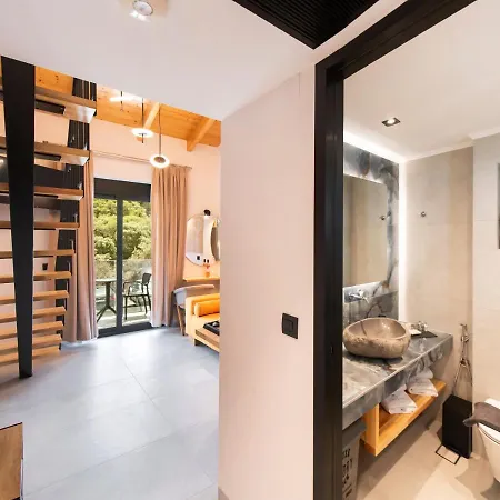 Solvio Boutique & * Frínion