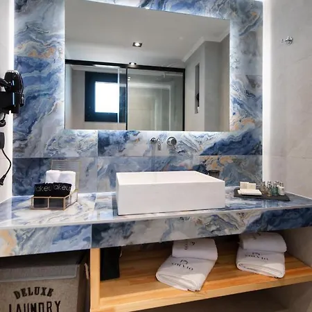 Solvio Boutique Hotel *
