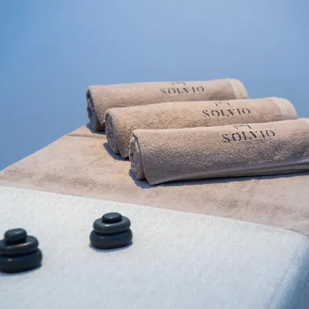 Solvio Boutique & * Frínion