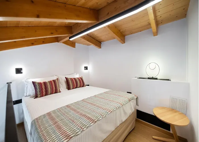 Solvio Boutique & * Frinion