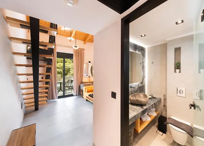 Solvio Boutique & * Frinion